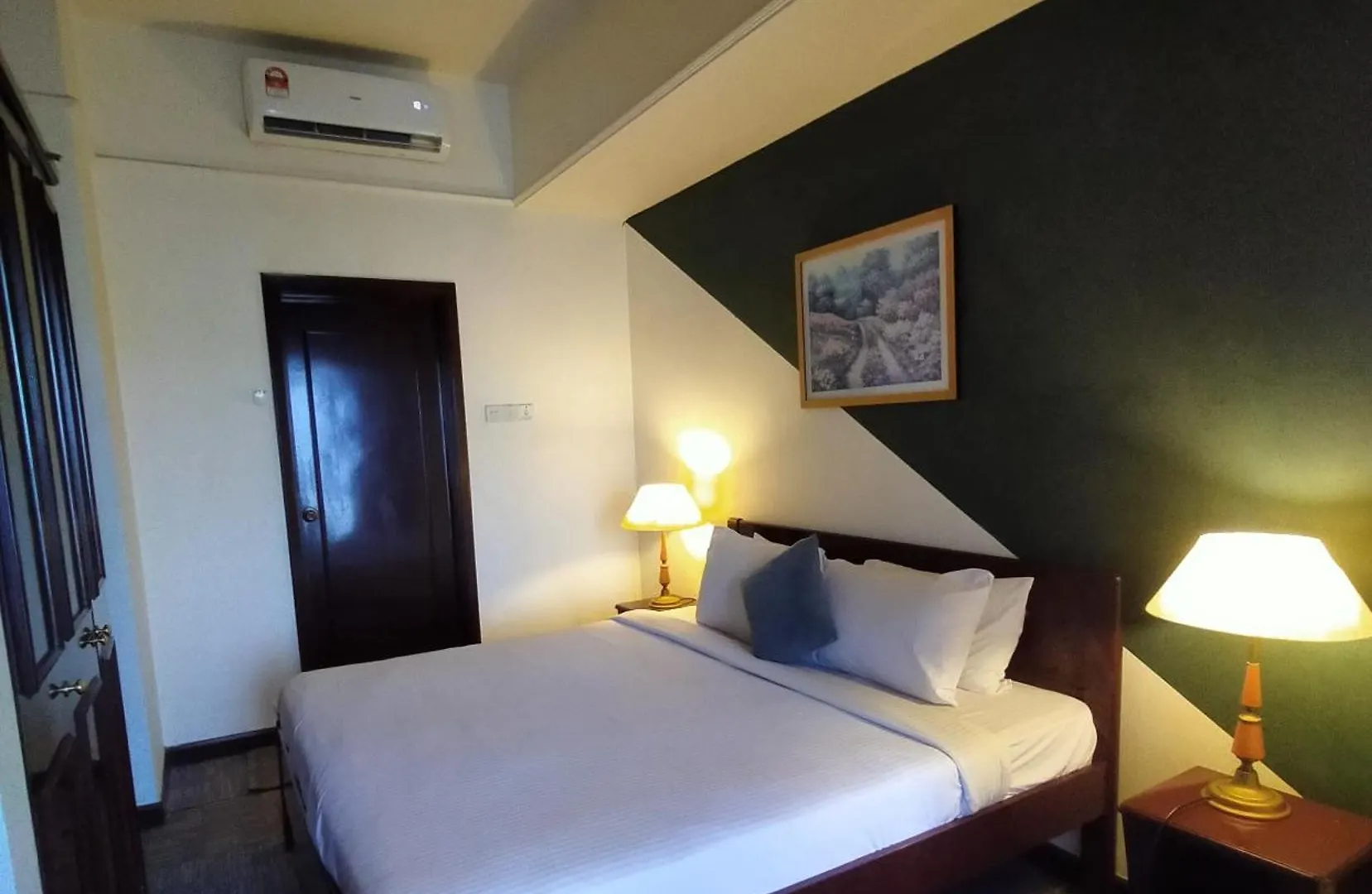 Traveler Service Suite At Times Square Kuala Lumpur Malaysia